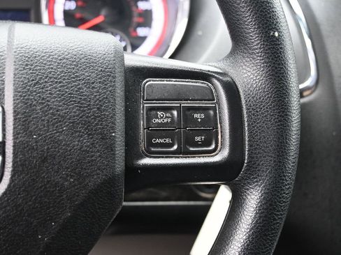 Used 2020 Dodge Grand Caravan SE w/ UConnect Hands-Free Group image 13