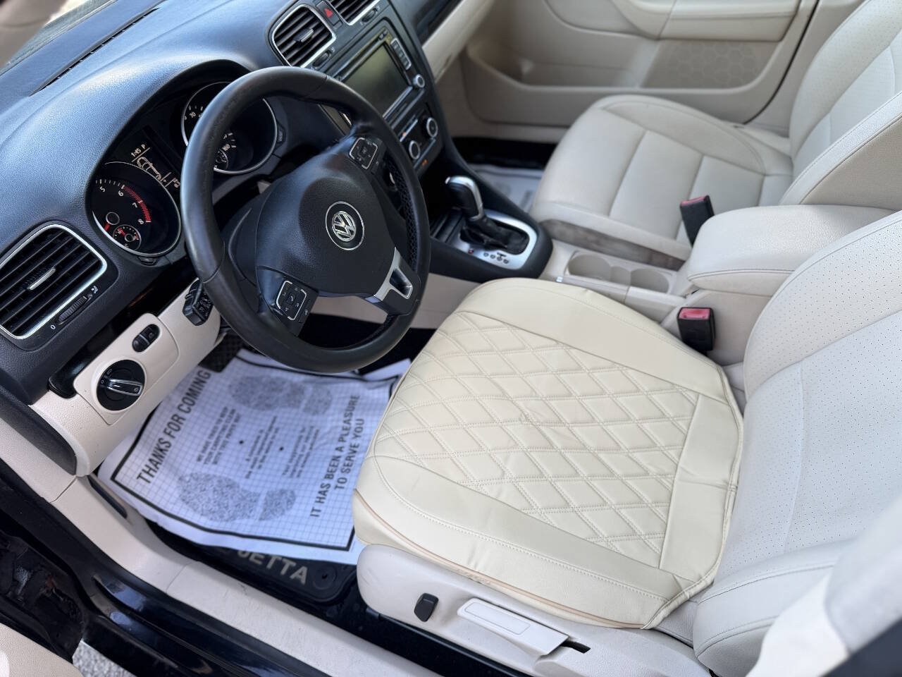 Used 2011 Volkswagen Jetta SE FWD image 15