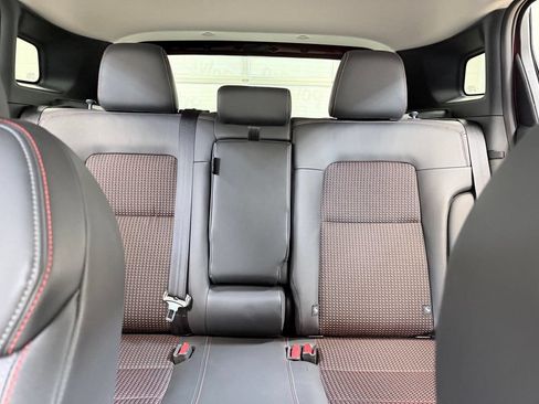 Used 2025 Nissan Kicks SR AWD/4WD image 16