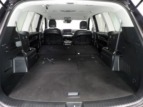 Used 2022 Kia Telluride LX FWD image 9