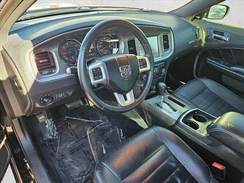 Used 2011 Dodge Charger R/T image 10