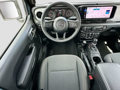 New 2026 Jeep Gladiator Sport AWD/4WD image 16