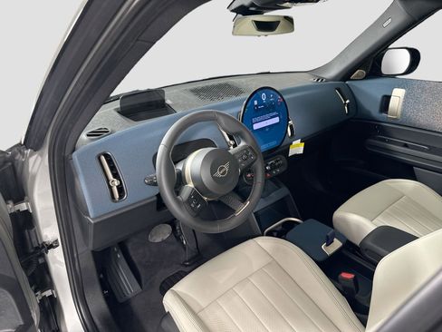 New 2025 MINI Cooper Countryman S image 11