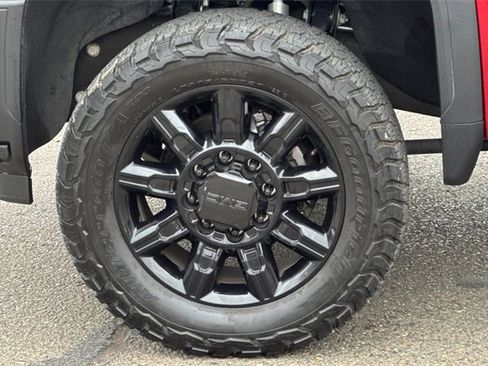 Used 2024 GMC Sierra 2500 AT4 w/ AT4 Premium Plus Package image 47