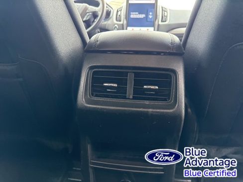Certified 2024 Ford Edge SE image 34