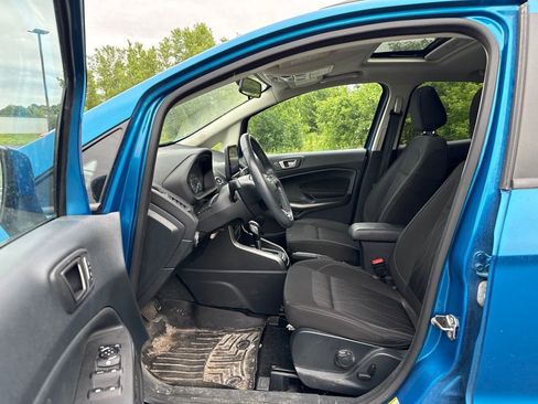 Used 2020 Ford EcoSport SE w/ SE Convenience Package AWD/4WD image 8