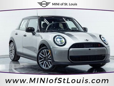 New 2026 MINI Cooper S image 1