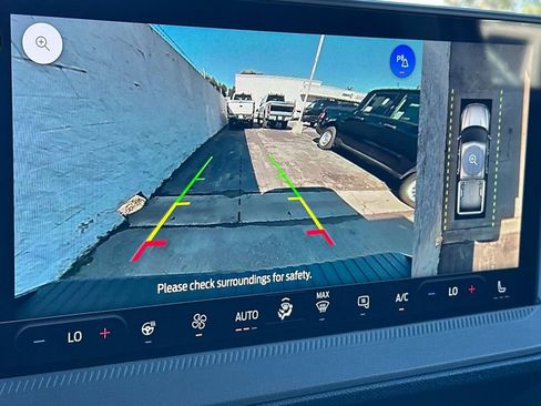 New 2026 Ford Maverick Lobo image 16