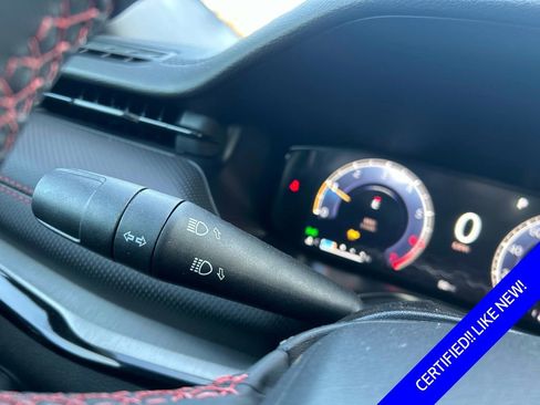 Used 2026 Jeep Compass Trailhawk w/ Sun, Sound & Navigation Group image 30