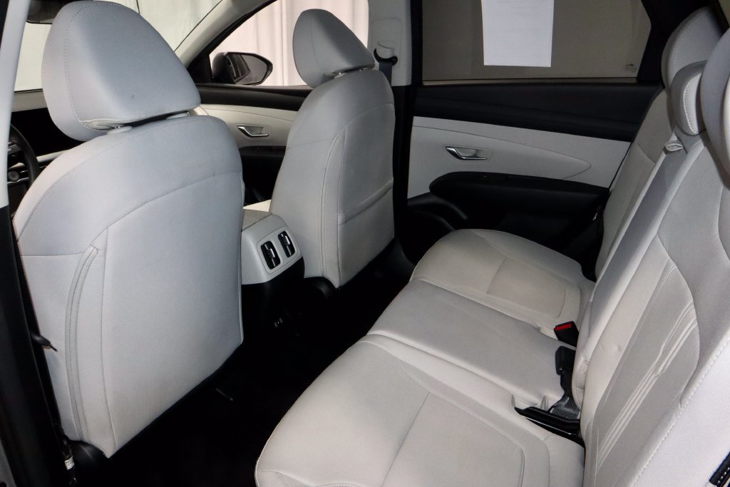 Used 2025 Hyundai Tucson SEL AWD/4WD image 23
