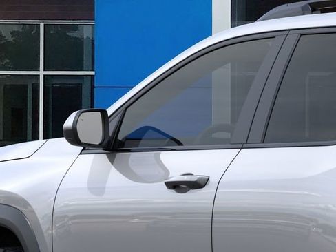 New 2026 Chevrolet Equinox ACTIV FWD image 12