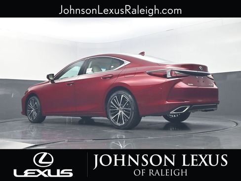 New 2025 Lexus ES 350 350 image 17
