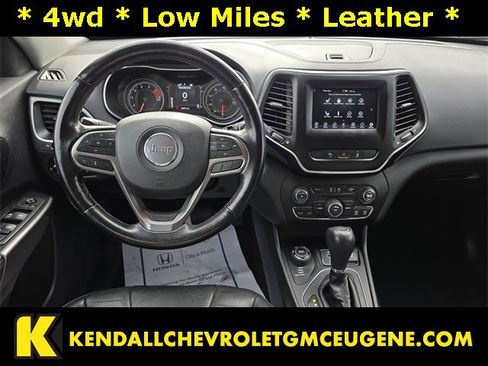 Used 2021 Jeep Cherokee Latitude Lux image 10