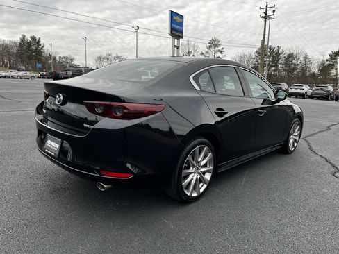 Used 2019 MAZDA MAZDA3 Sedan image 22