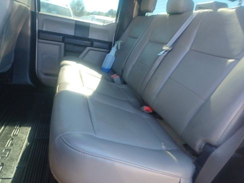 Used 2019 Ford F250 XL w/ Power Equipment Group image 20