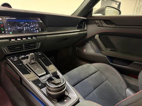 Certified 2026 Porsche 911 GTS image 18