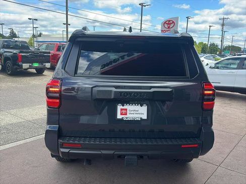 Certified 2026 Toyota 4Runner SR5 AWD/4WD image 5