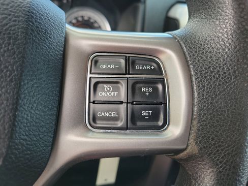 Used 2022 RAM 1500 Classic SLT w/ Electronics Group AWD/4WD image 12