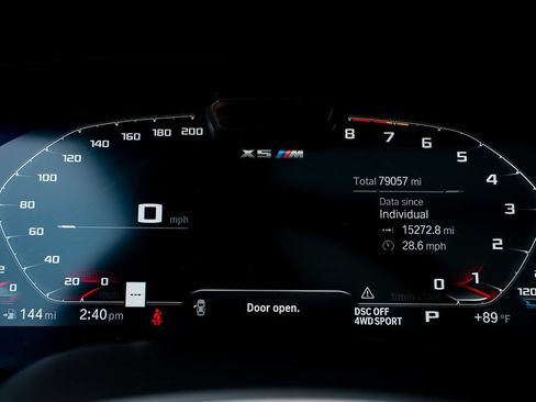 Used 2021 BMW X5 M w/ Competition Package AWD/4WD image 31