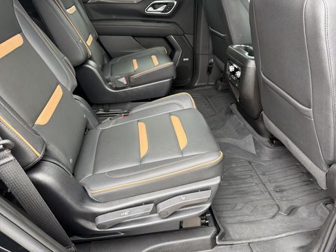 Certified 2023 GMC Yukon AT4 w/ AT4 Premium Plus Package AWD/4WD image 16