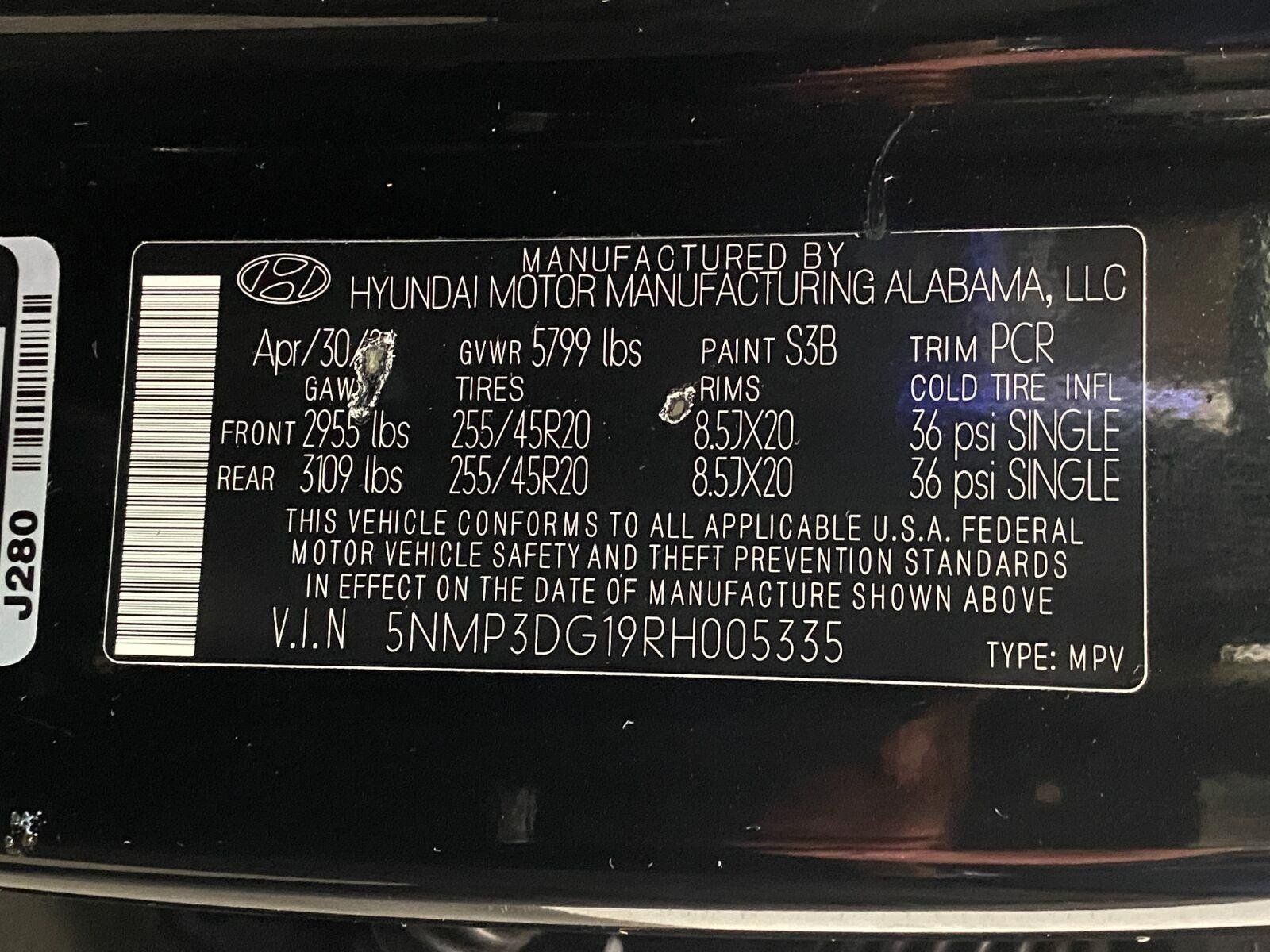 Certified 2024 Hyundai Santa Fe Limited AWD/4WD image 35