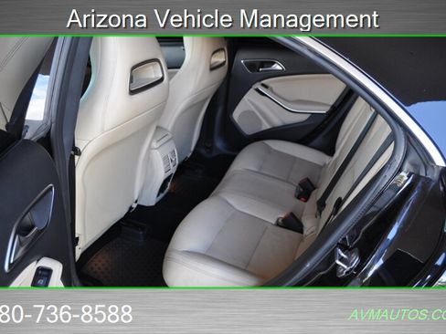 Used 2018 Mercedes-Benz CLA 250 image 24