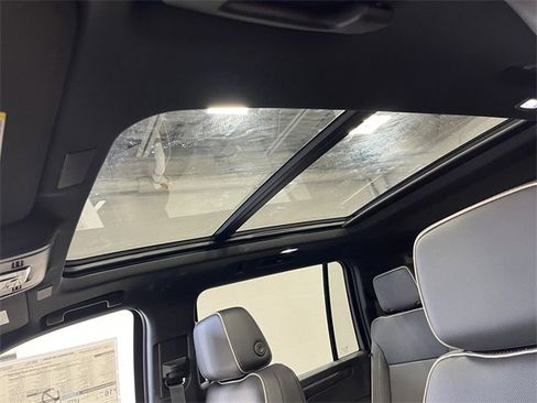 New 2026 Chevrolet Suburban Premier w/ Sun And Tow Package image 27