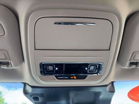 Used 2023 Lincoln Corsair AWD w/ Equipment Group 101A image 32