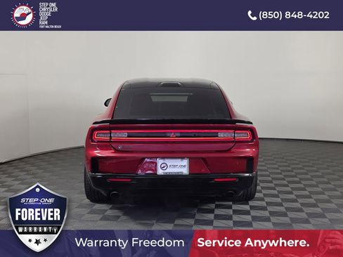 Used 2026 Dodge Charger Scat Pack AWD/4WD image 5