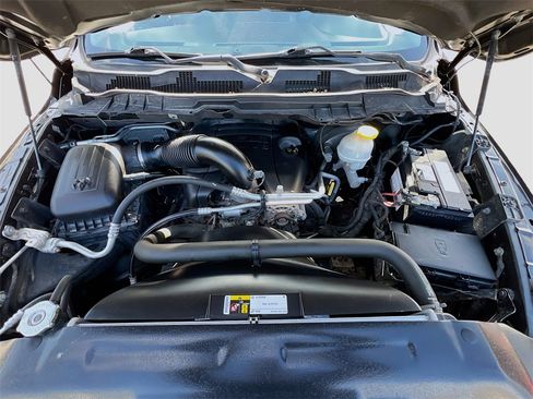 Used 2018 RAM 1500 Sport image 27