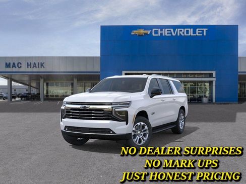 New 2026 Chevrolet Suburban LT w/ Comfort Package RWD image 8