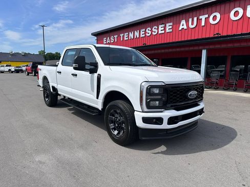Used 2024 Ford F250 XL w/ STX Appearance Package AWD/4WD image 1