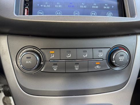 Used 2013 Nissan Sentra SV w/ Driver Pkg image 10