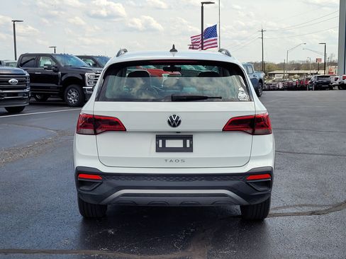 Used 2023 Volkswagen Taos S image 5