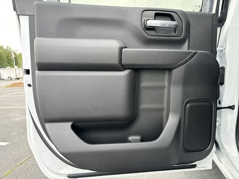 New 2025 GMC Sierra 3500 Pro w/ Convenience Package image 22