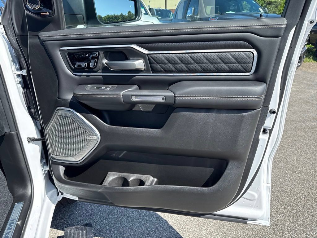 New 2027 RAM 1500 Tungsten w/ Trailer Tow Group AWD/4WD image 32