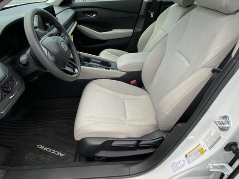 New 2025 Honda Accord LX image 7