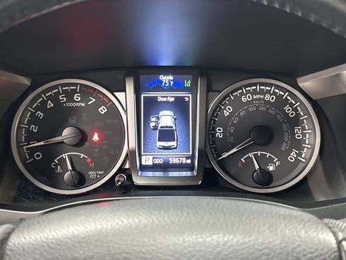 Used 2022 Toyota Tacoma SR5 w/ Technology Package AWD/4WD image 21