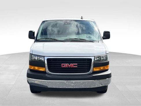 Certified 2025 GMC Savana 3500 LT w/ LT Preferred Equipment Group image 6