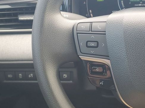 Certified 2025 Toyota Camry SE image 33