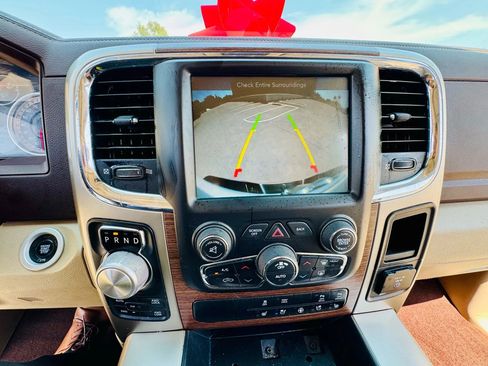 Used 2017 RAM 1500 Laramie w/ Convenience Group image 35