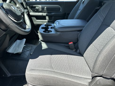 New 2026 RAM 5500 Tradesman AWD/4WD image 9