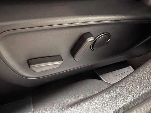 New 2026 Ford Escape ST-Line Select w/ Equipment Group 401A image 21