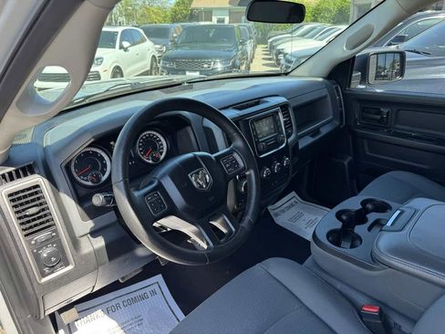 Used 2017 RAM 1500 Express AWD/4WD image 11