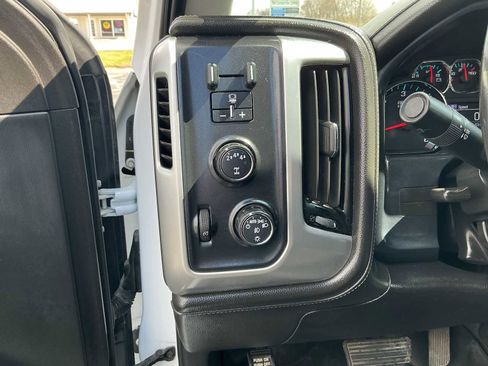 Used 2019 GMC Sierra 2500 SLE image 15