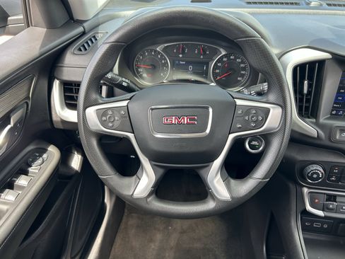 Certified 2024 GMC Terrain SLE FWD image 19