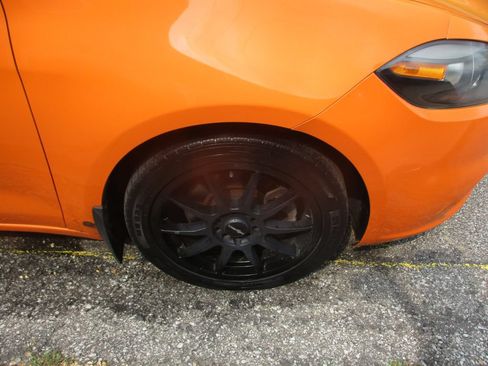 Used 2013 Dodge Dart SXT w/ SXT Special Edition Group FWD image 4