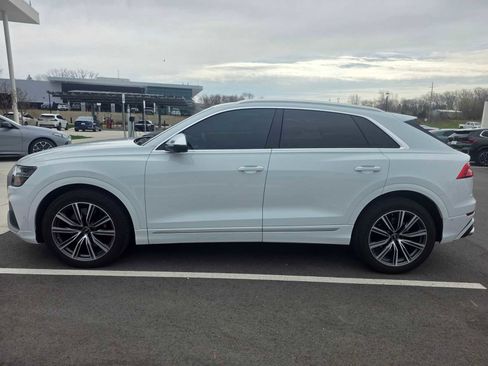 Used 2023 Audi SQ8 Premium Plus w/ Executive Package image 8