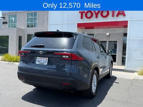 Used 2025 Toyota Grand Highlander FWD image 8
