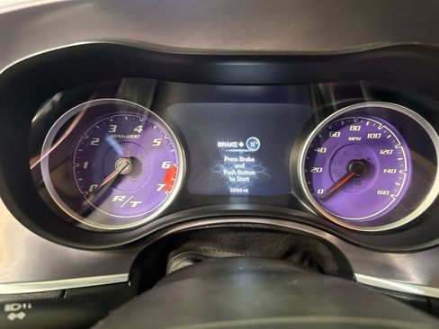 Used 2021 Dodge Charger R/T w/ Performance Handling Group RWD image 21